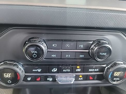 Used 2024 Ford Bronco Raptor AWD/4WD image 23