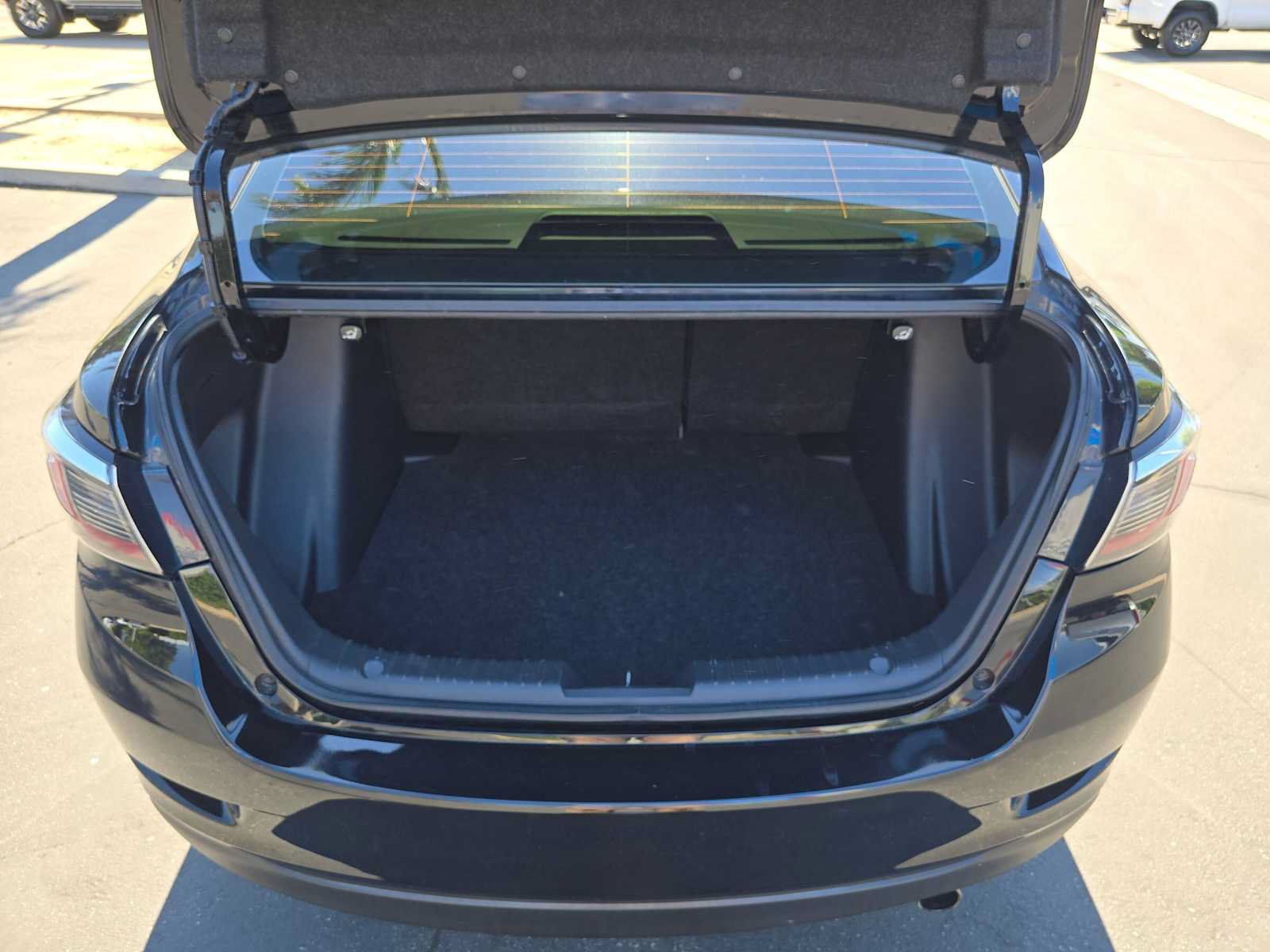 Used 2017 Toyota Yaris iA FWD image 14