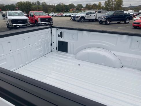 New 2025 Ford F150 XL w/ Equipment Group 103A High image 18