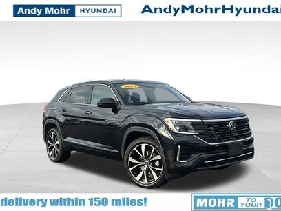Used 2025 Volkswagen Atlas Cross Sport SEL Premium R-Line