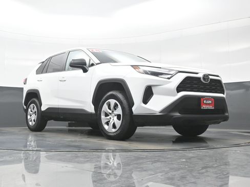 Used 2024 Toyota RAV4 LE image 24