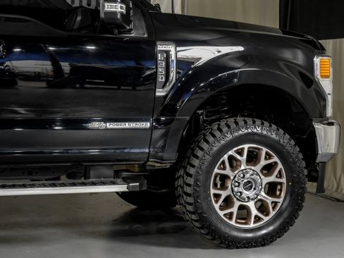 Used 2022 Ford F350 Lariat w/ Lariat Value Package AWD/4WD image 7