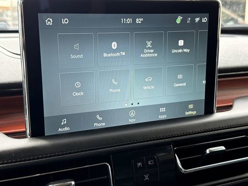 Used 2021 Lincoln Aviator Reserve w/ Equipment Group 208A AWD/4WD image 25