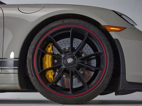 Used 2018 Porsche 911 GT3 image 17