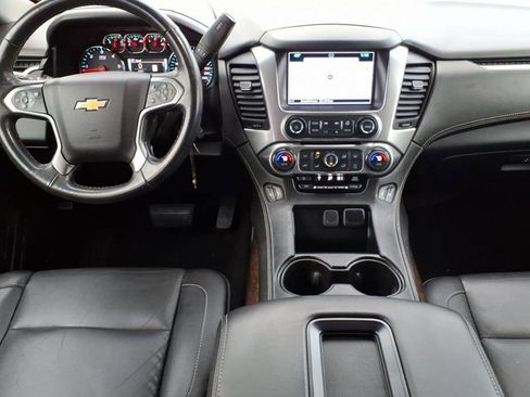 Certified 2018 Chevrolet Tahoe LT image 4