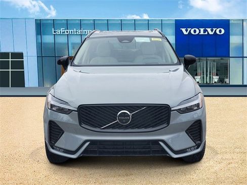 New 2026 Volvo XC60 B5 Ultra w/ Protection Package Premier image 2