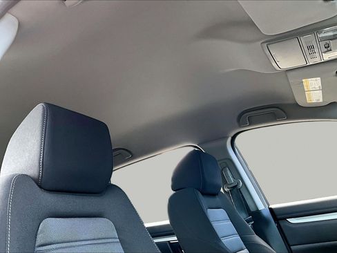 Used 2019 Honda CR-V LX image 25