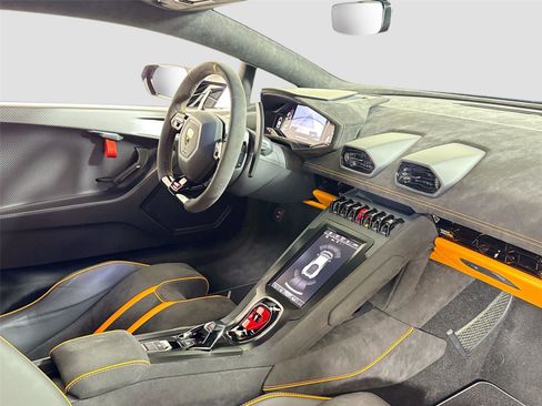 Used 2023 Lamborghini Huracan Tecnica image 20