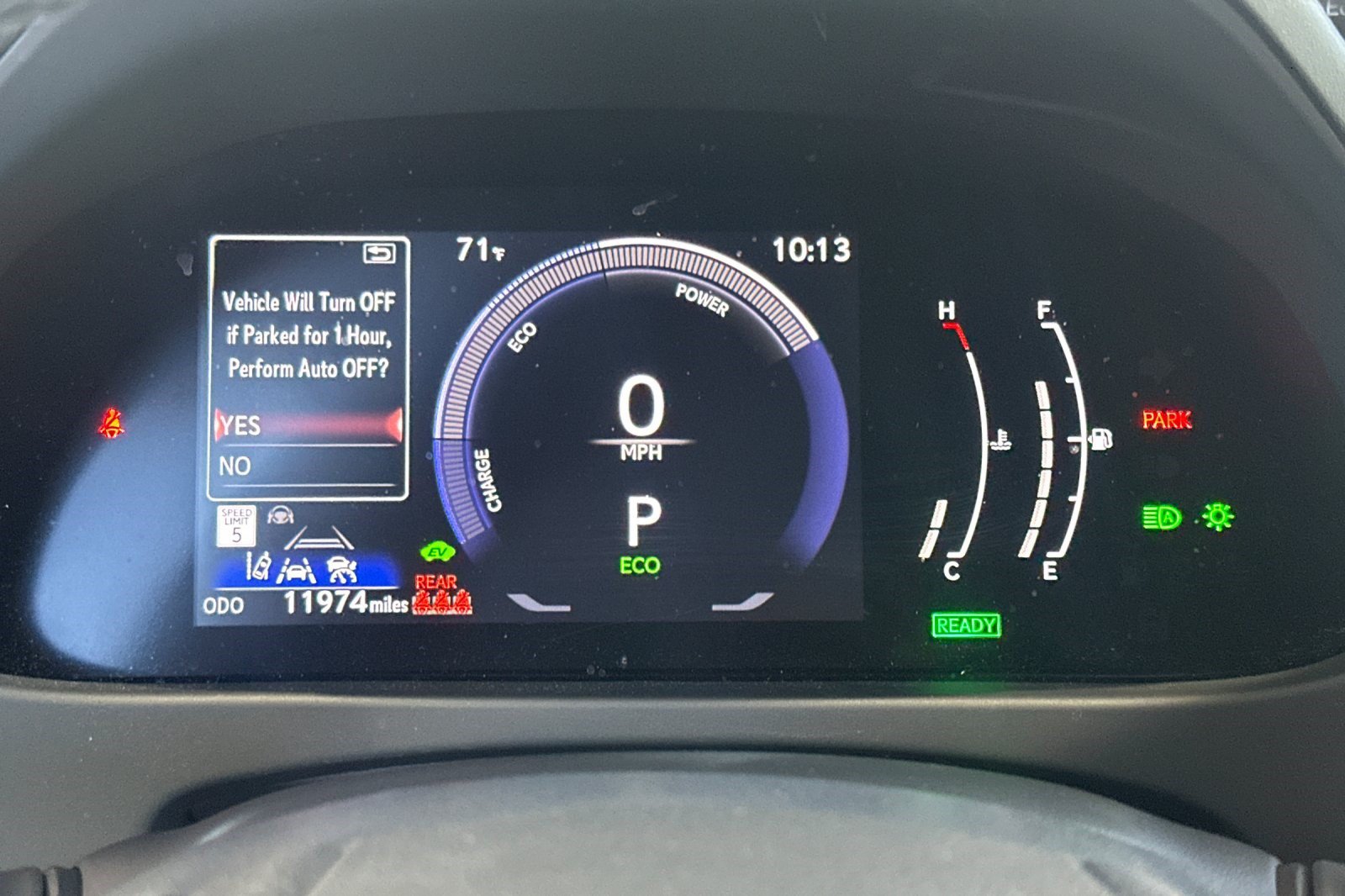 Certified 2025 Lexus UX 300h FWD w/ Accessory Package (Z2) image 33