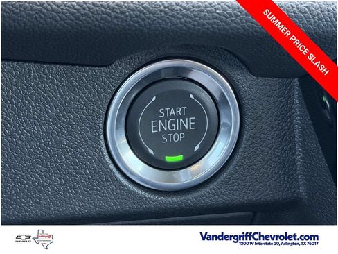 New 2026 Chevrolet Traverse LT FWD image 19
