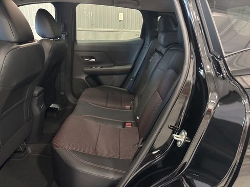 New 2025 Nissan Kicks SR image 12