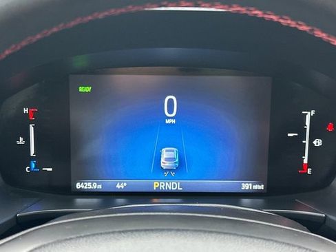 Used 2025 Ford Escape ST-Line w/ Equipment Group 301A image 22