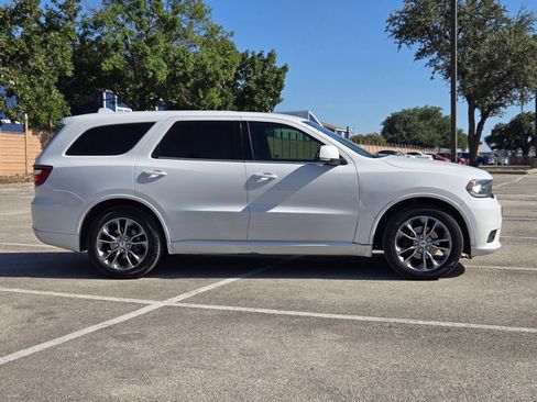 Used 2019 Dodge Durango GT RWD image 2