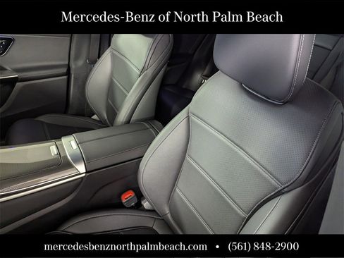 Certified 2024 Mercedes-Benz GLC 300 image 11