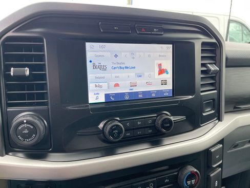 Used 2022 Ford F150 XLT w/ XTR Package image 22