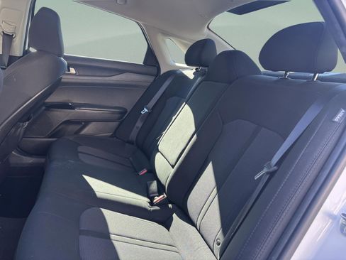 Used 2022 Kia K5 LXS image 25