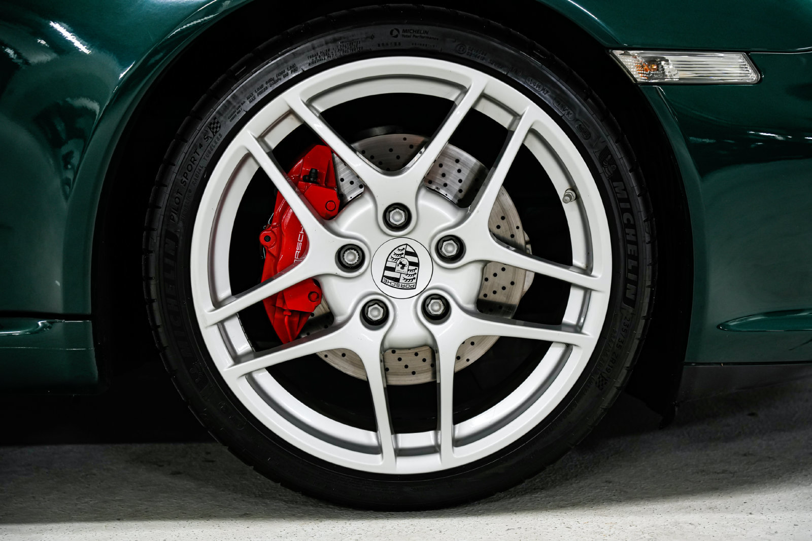 Used 2009 Porsche 911 Carrera S RWD image 47