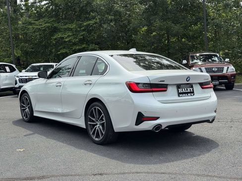 Used 2020 BMW 330i xDrive Sedan w/ Premium Package AWD/4WD image 25