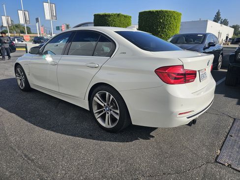 Used 2018 BMW 330e image 2