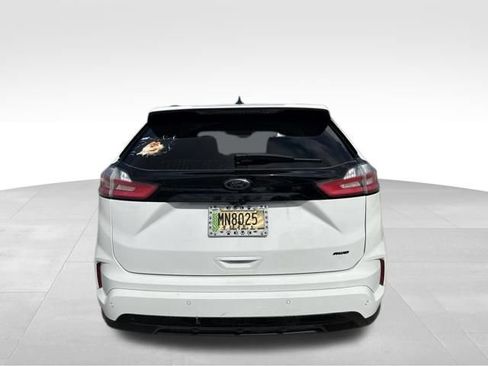 Used 2022 Ford Edge SE w/ Black Appearance Package AWD/4WD image 4