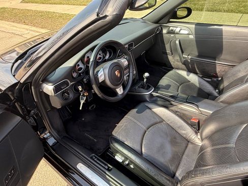 Used 2006 Porsche 911 Cabriolet image 6