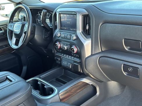 Used 2021 GMC Sierra 1500 SLT image 32
