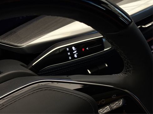 New 2026 Cadillac Escalade IQL Luxury image 29