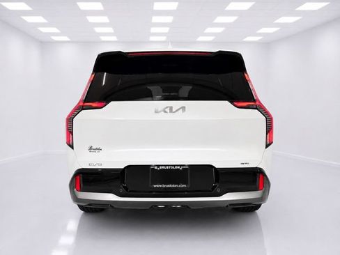 Used 2024 Kia EV9 GT-Line AWD/4WD image 7