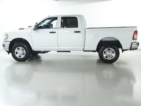 Used 2024 RAM 3500 Tradesman w/ Chrome Appearance Group AWD/4WD image 41