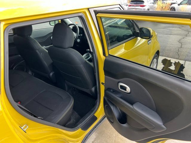 Used 2015 Kia Soul + w/ Eco Package FWD image 24