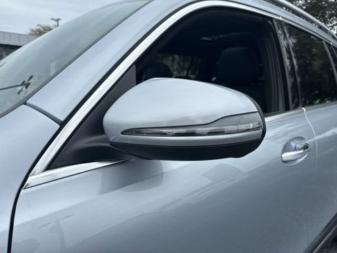 New 2026 Mercedes-Benz GLB 250 image 11