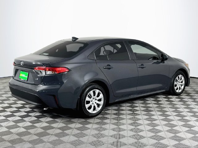 Used 2025 Toyota Corolla LE FWD image 8