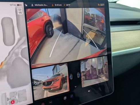 Used 2023 Tesla Model Y Long Range AWD/4WD image 19