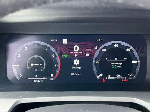 Used 2024 Toyota Tacoma TRD Off-Road image 17