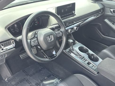 Used 2023 Honda Civic Sport image 13
