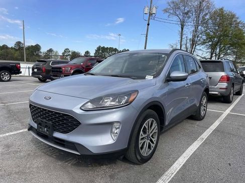 Used 2022 Ford Escape SEL w/ Technology Package AWD/4WD image 9