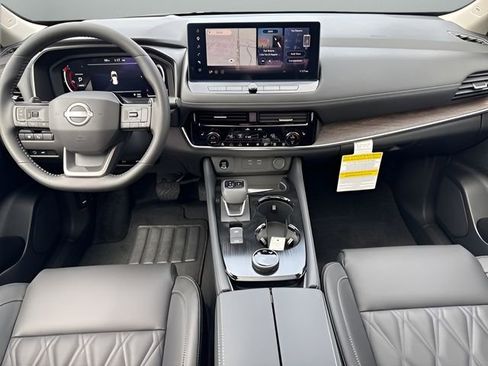 New 2026 Nissan Rogue Platinum w/ Platinum Premium Package AWD/4WD image 17