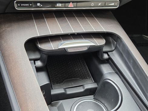 Certified 2025 Mercedes-Benz E 350 Sedan image 31
