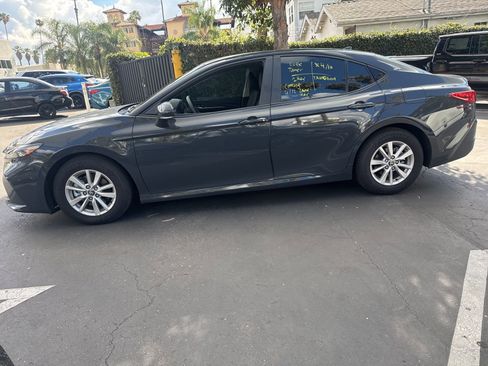 Used 2026 Toyota Camry LE image 3