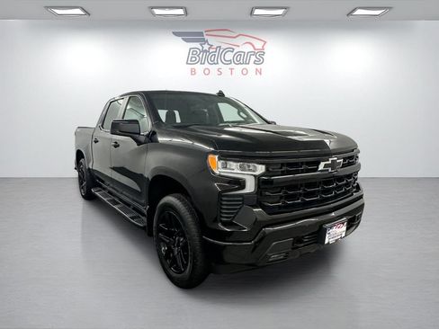 Used 2024 Chevrolet Silverado 1500 RST w/ True North Edition Plus AWD/4WD image 3