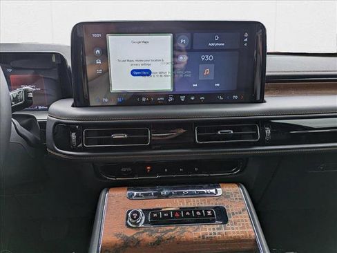 New 2025 Lincoln Aviator Black Label image 13