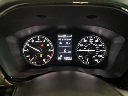 Used 2025 Subaru Outback image 11