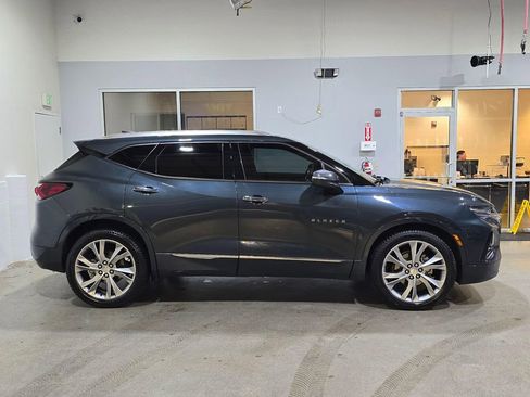 Used 2019 Chevrolet Blazer Premier w/ Sun and Wheels Package image 7