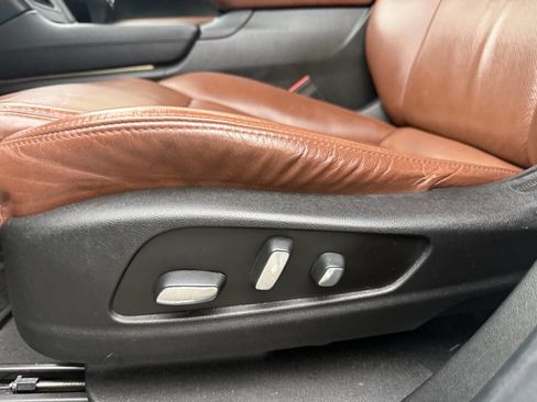 Used 2019 Cadillac XT5 Luxury image 13