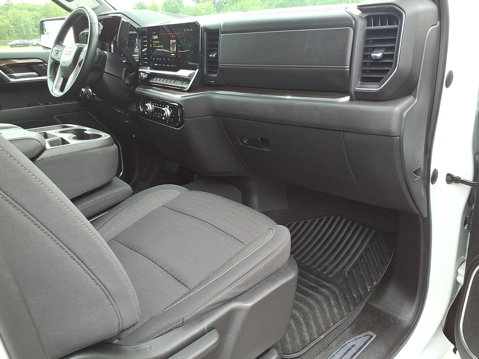 Certified 2023 GMC Sierra 1500 Elevation AWD/4WD image 9