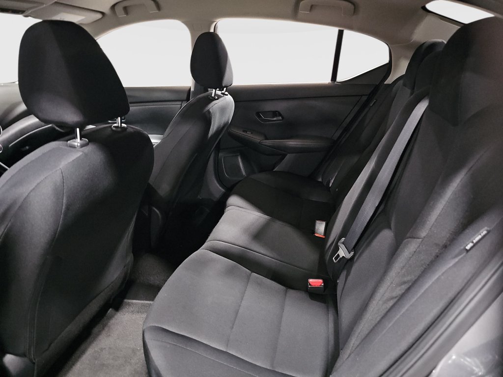 Used 2025 Nissan Sentra S FWD image 19
