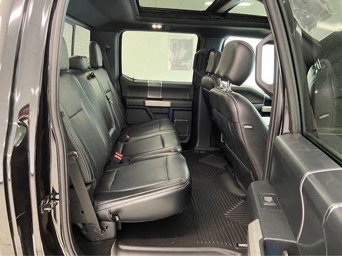 Used 2019 Ford F150 Lariat w/ Equipment Group 502A Luxury image 16