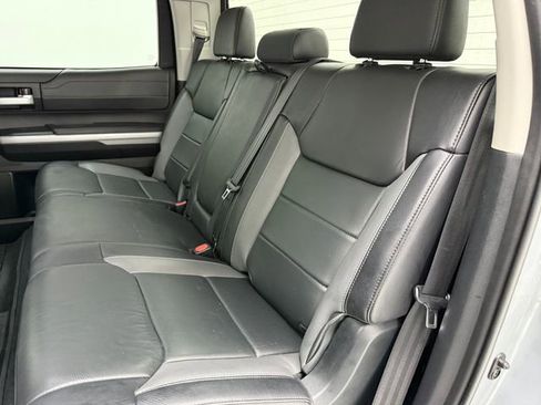Used 2019 Toyota Tundra Limited w/ Limited Premium Package image 10