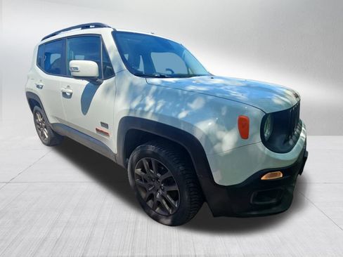 Used 2016 Jeep Renegade 75th Anniversary AWD/4WD image 3