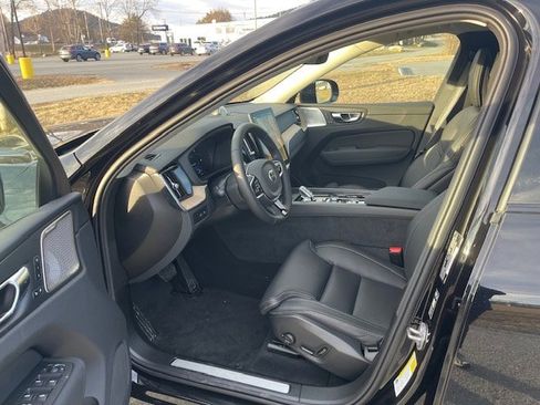 New 2026 Volvo XC60 T8 Ultra w/ Climate Package AWD/4WD image 5